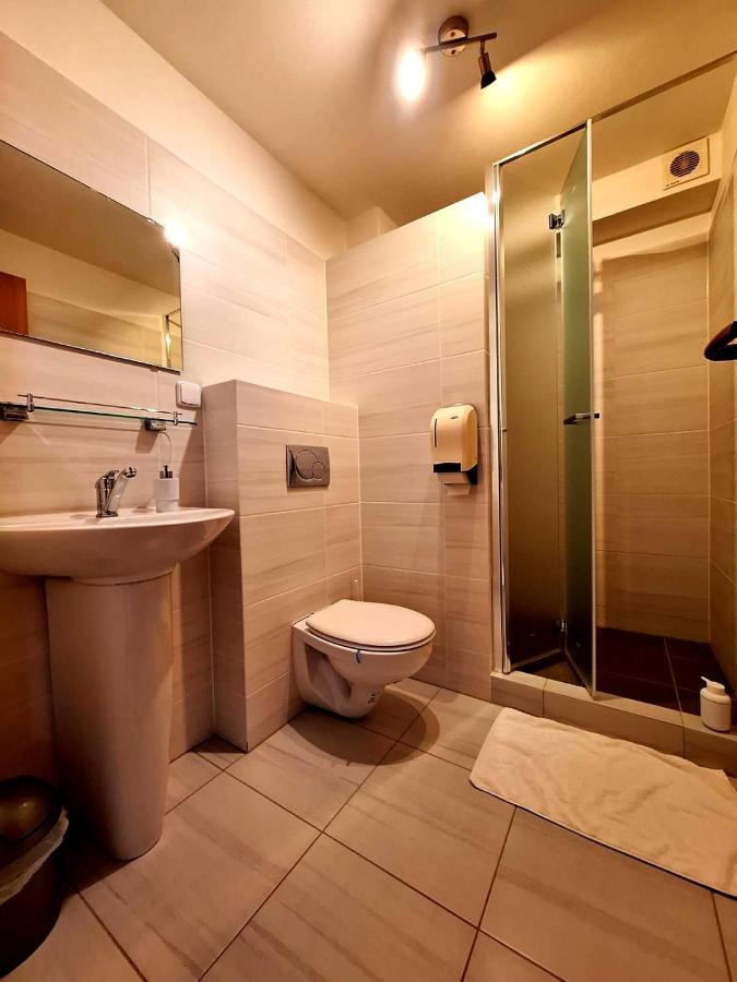 Vila Fenix B&B Ruzomberok Exterior foto